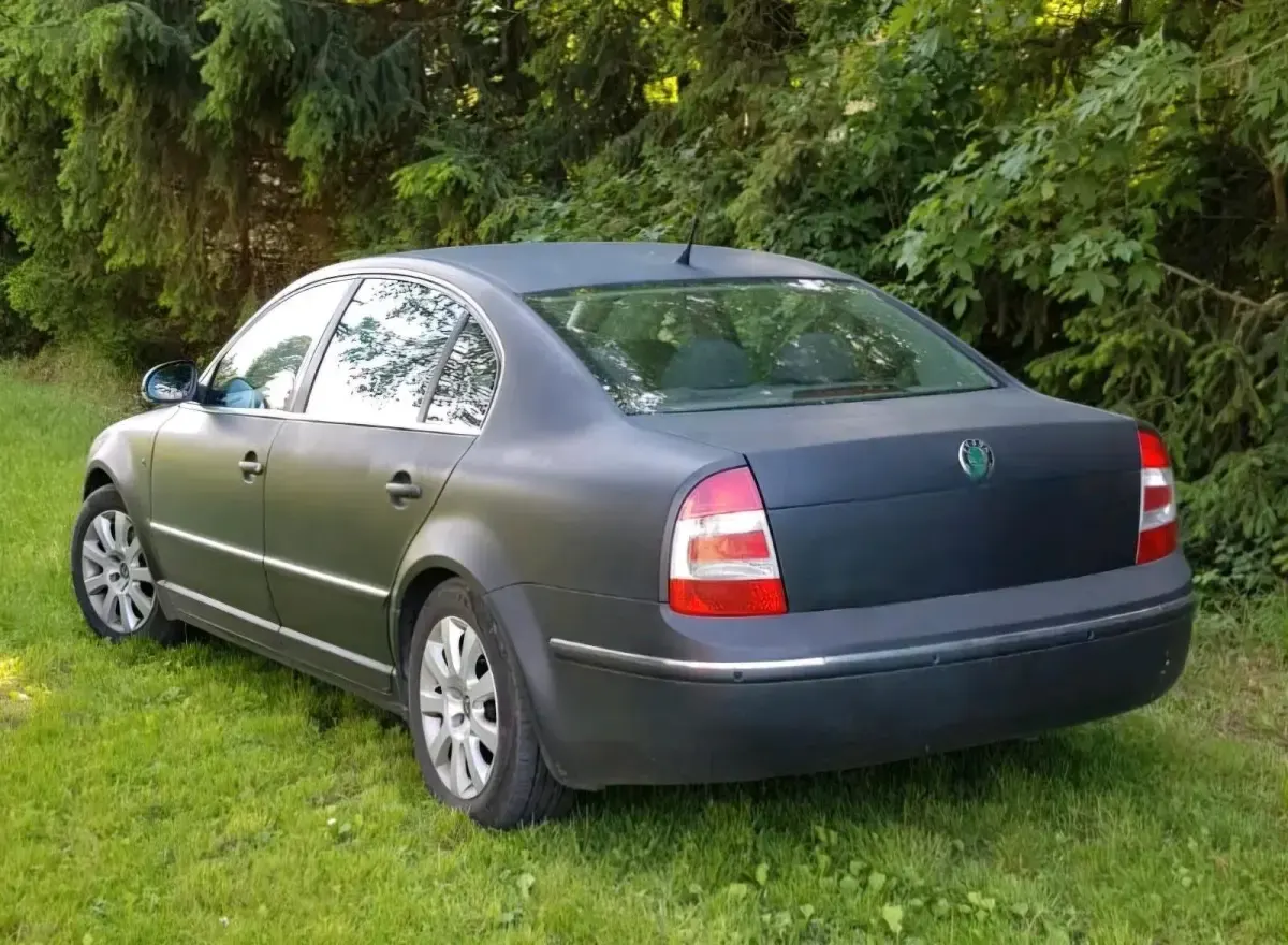 Brugt Skoda Superb 2006 Sort Sedan