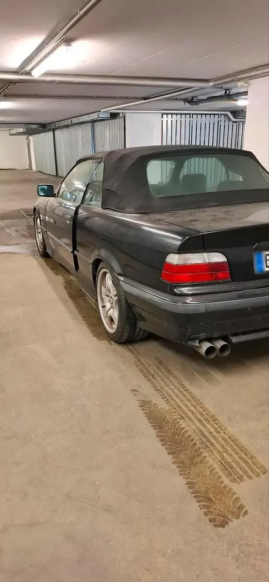 Second-hand BMW 320 150 CP (110 kW) 1994 Negru Cabrio