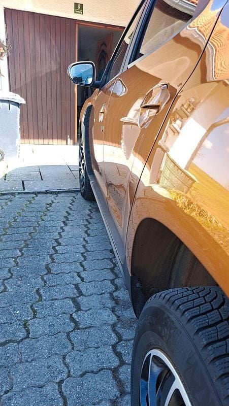 Gebraucht Dacia Duster Deal 101 PS (74 kW) 2020 Orange SUV