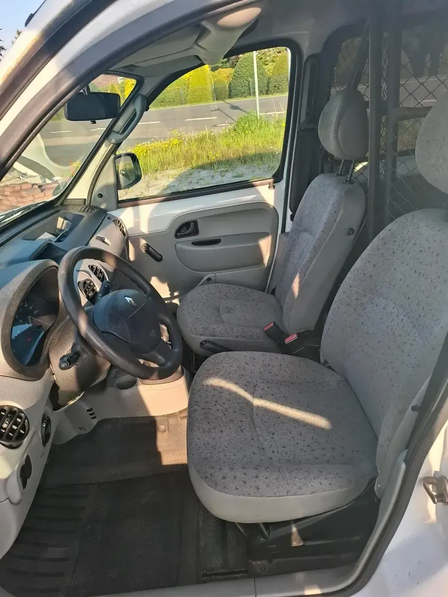 Gebraucht Renault Kangoo 82 PS (60 kW) 2003 Weiß Van / Kleinbus