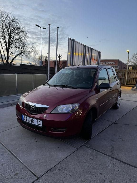 Gebraucht Mazda 2 Comfort 75 PS (55 kW) 2004 Rot Kleinwagen