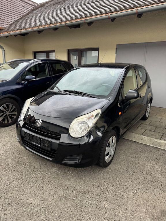 Schwarz Gebraucht 2011 Suzuki Alto Club Kleinwagen | 6.900 € (Etwas zu teuer) - Bild 1/1