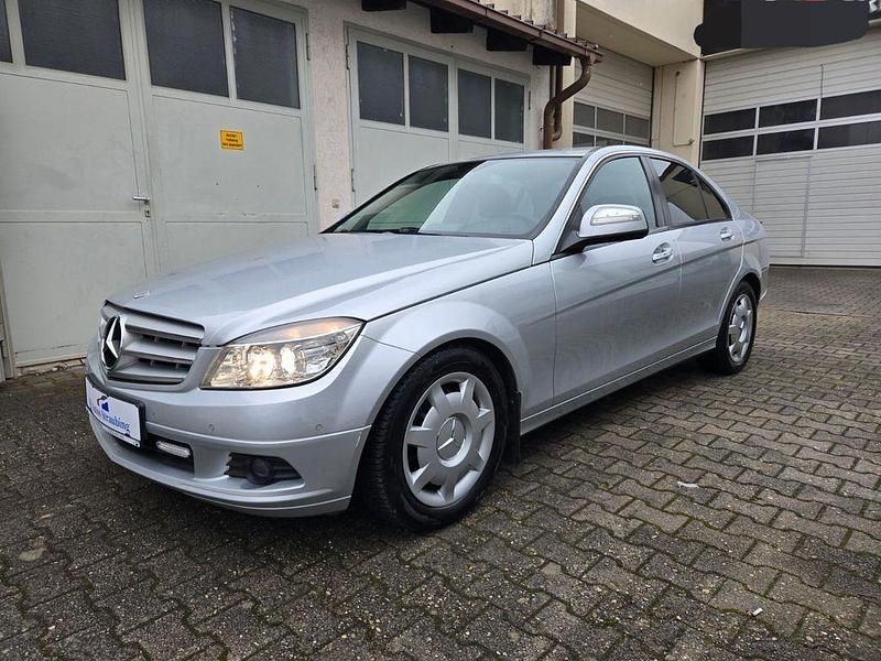 Silber Gebraucht 2008 Mercedes C200 Limousine | 4.790 € (Guter Preis) - Bild 1/4