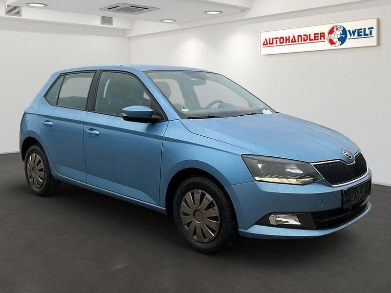 Gebraucht Skoda Fabia Style 90 PS (66 kW) 2016 Blau Limousine