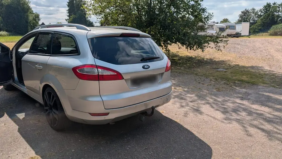 Gebraucht Ford Mondeo 140 PS (102 kW) 2010 Kombi
