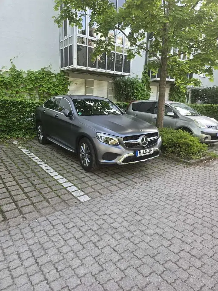 Gebraucht Mercedes GLC300 245 PS (180 kW) 2018 SUV