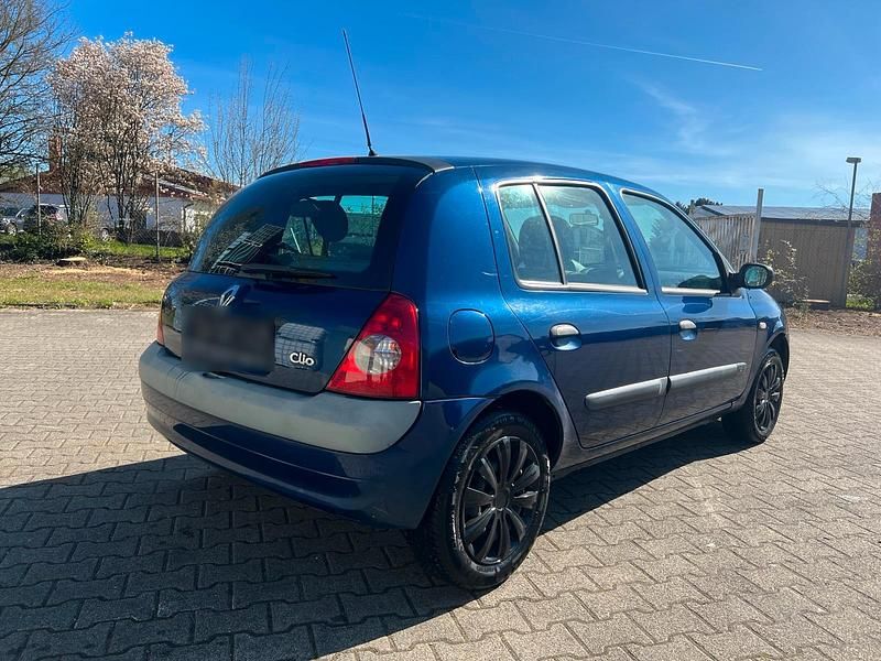 Gebraucht Renault Clio II 75 PS (55 kW) 2008 Blau Kleinwagen