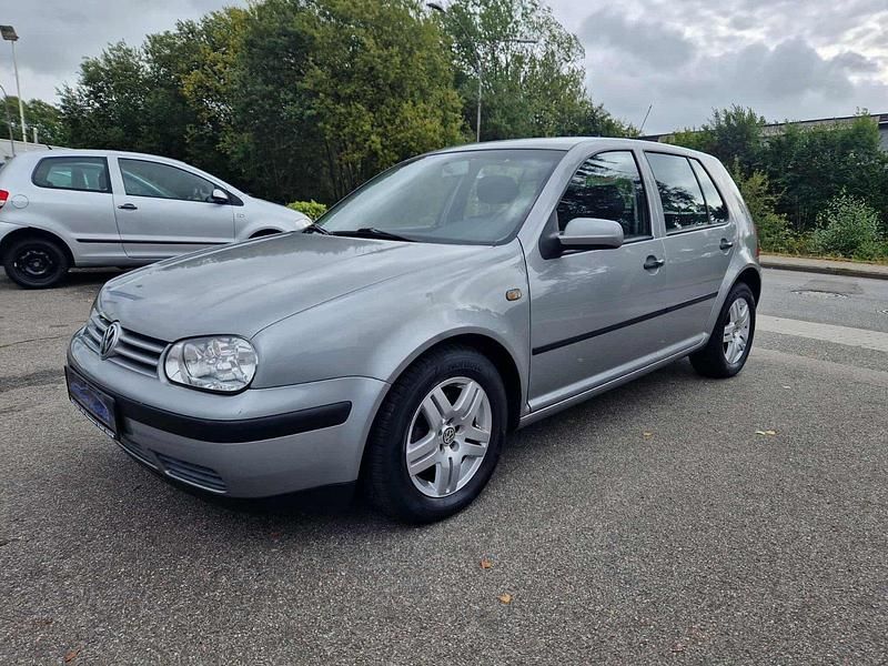 Grau Gebraucht 2002 VW Golf IV Limousine | 2.999 € (Etwas zu teuer) - Bild 1/4