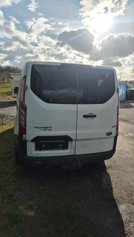 Gebraucht Ford Transit Custom 101 PS (74 kW) 2015 Weiß Van / Kleinbus
