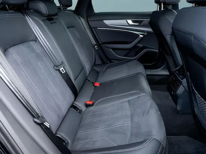 Używany Audi A6 Allroad 344 KM (253 kW) 2025 Czarny Kombi
