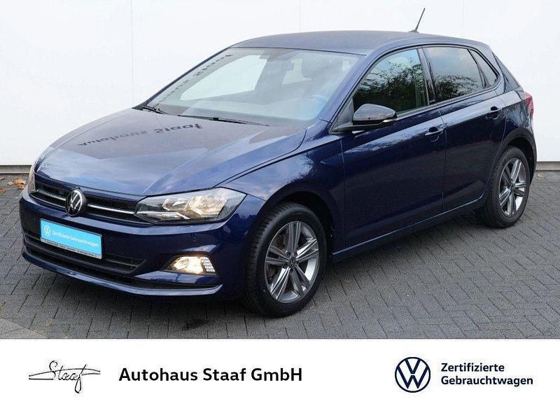 Atlantik blue metallic Gebraucht 2021 VW Polo United Limousine | 17.880 € (Fairer Preis) - Bild 1/4