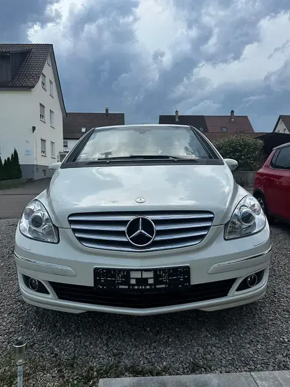 Gebraucht Mercedes B170 116 PS (85 kW) 2007 Weiß Van / Kleinbus
