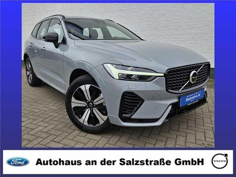 Vapour grey metallic Gebraucht 2024 Volvo XC60 Plus SUV | 51.498 € (Fairer Preis) - Bild 1/3
