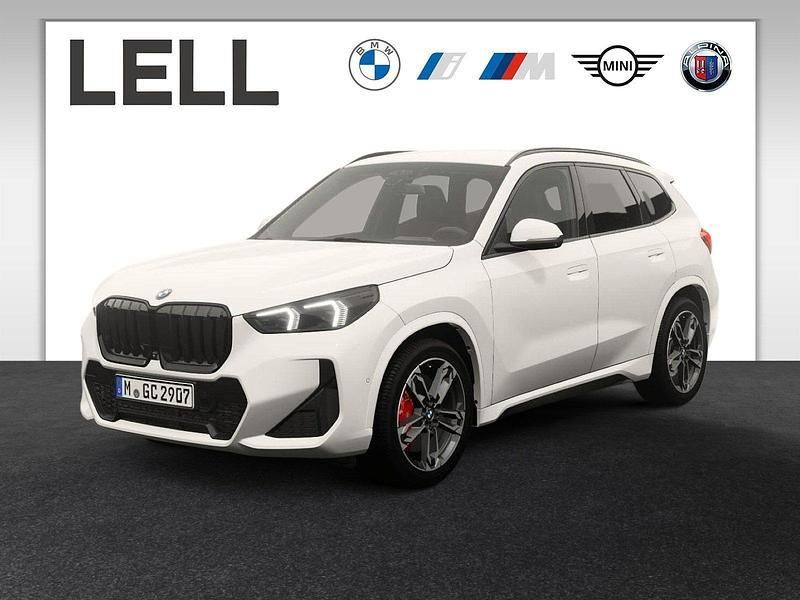 Weiß Neu 2025 BMW X1 M Sport SUV | 55.970 € (Etwas zu teuer) - Bild 1/4