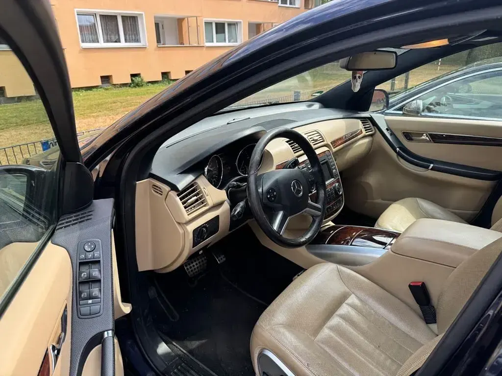 Gebraucht Mercedes R320 224 PS (164 kW) 2009 Blau Kombi