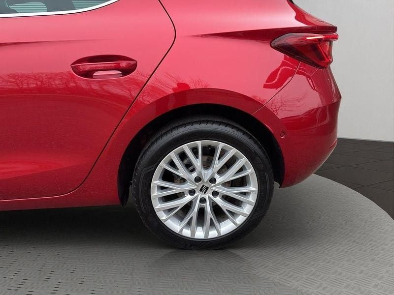 Gebraucht Seat Leon 150 PS (110 kW) 2021 Rot Limousine