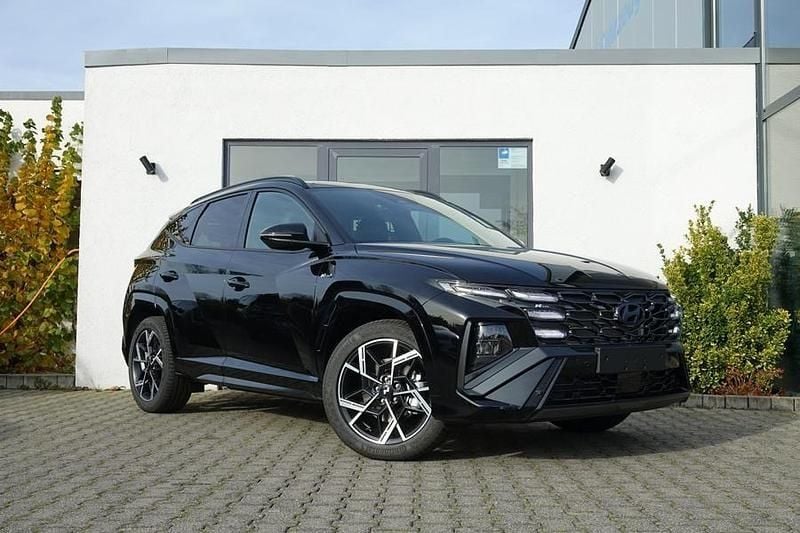 Abyss black Neu 2025 Hyundai Tucson N Line SUV | 32.970 € (Guter Preis) - Bild 1/4