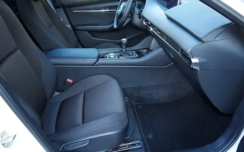Neu Mazda CX-30 Center-Line 140 PS (102 kW) 2025 Weiß SUV