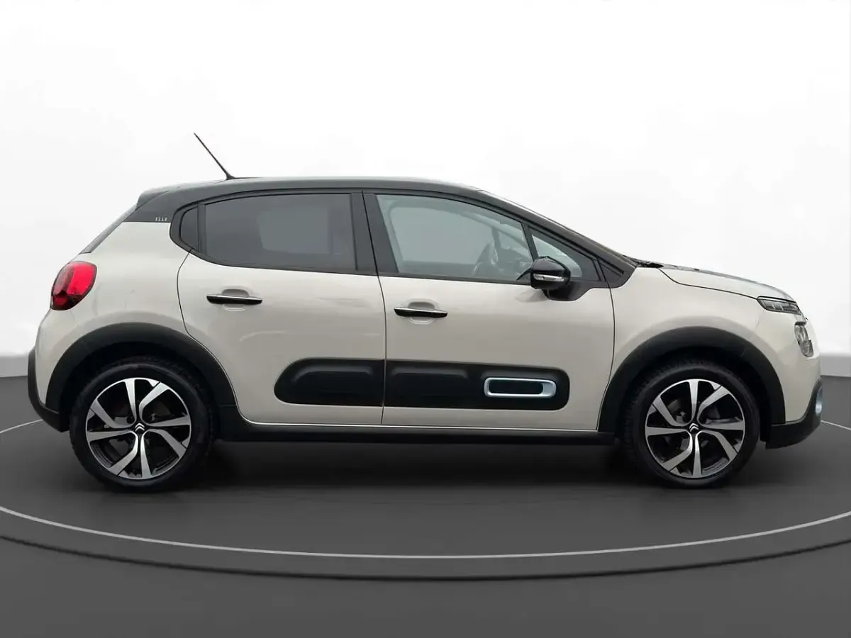 Usata Citroën C3 110 CV (80 kW) 2024 Beige Berlina