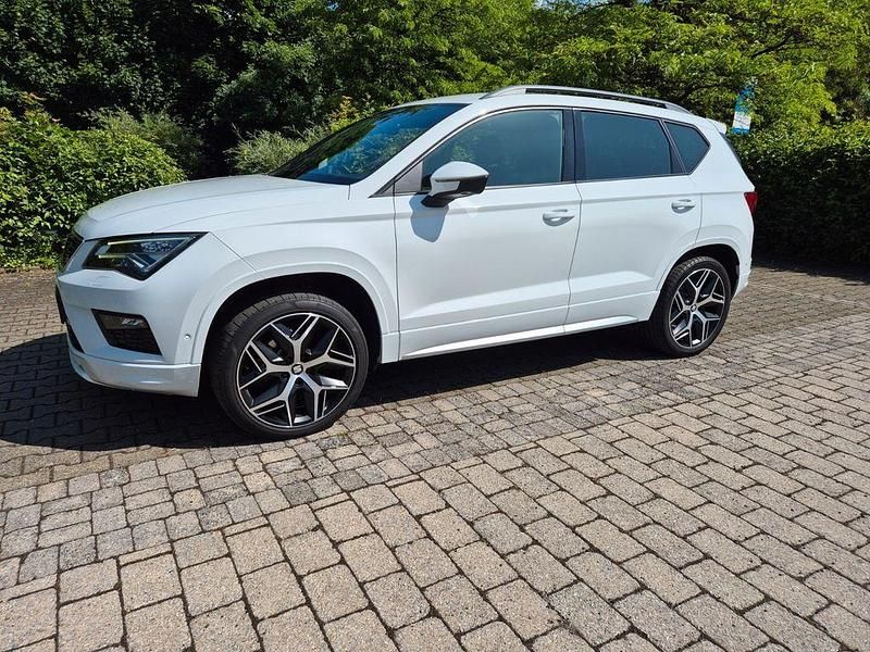 Weiß Gebraucht 2019 Seat Ateca Beats SUV | 18.750 € (Guter Preis) - Bild 1/4