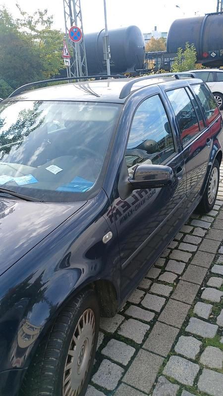 Blau Gebraucht 2004 VW Golf IV Kombi | 350 € (Superpreis) - Bild 1/4