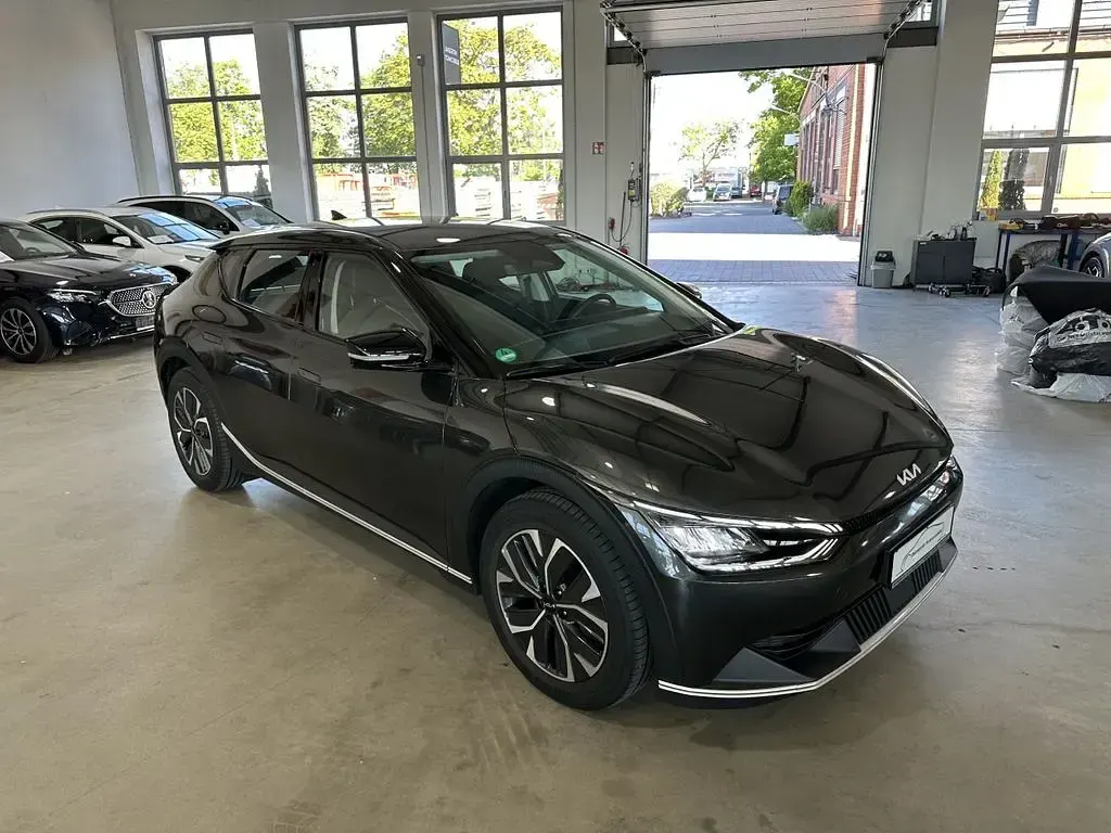 Gebraucht Kia EV6 125 kW (170 PS) 2023 Interstellar grau SUV