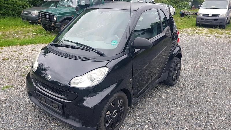 Schwarz Gebraucht 2009 Smart ForTwo Coupé Kleinwagen | 2.390 € (Guter Preis) - Bild 1/4