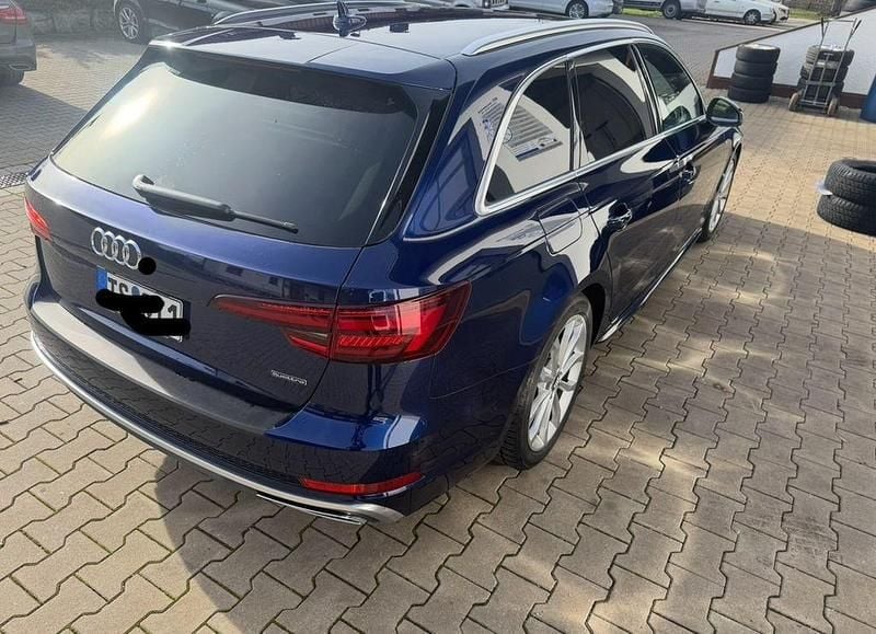 Gebraucht Audi A4 S-Line 286 PS (210 kW) 2019 Blau Kombi