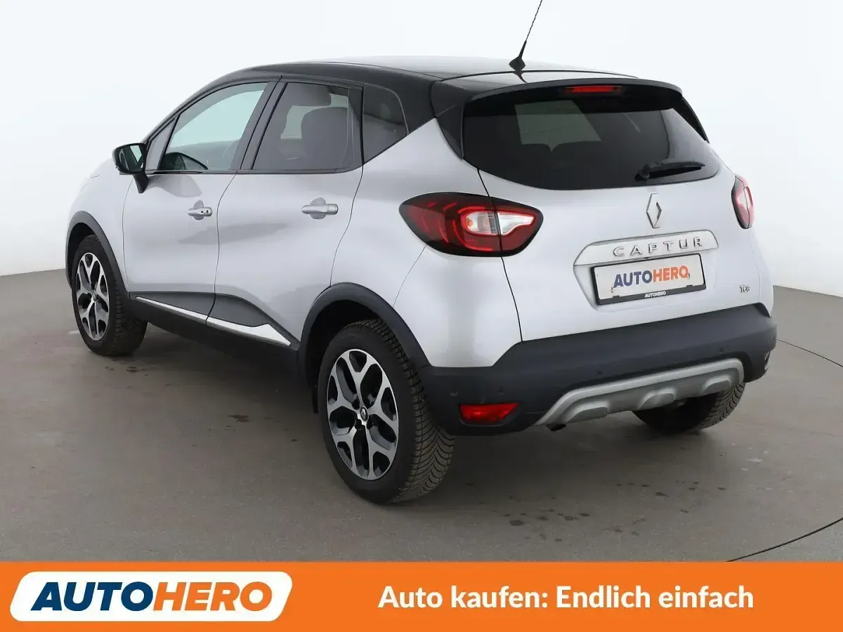 Gebraucht Renault Captur Crossborder 118 PS (86 kW) 2017 Grau SUV