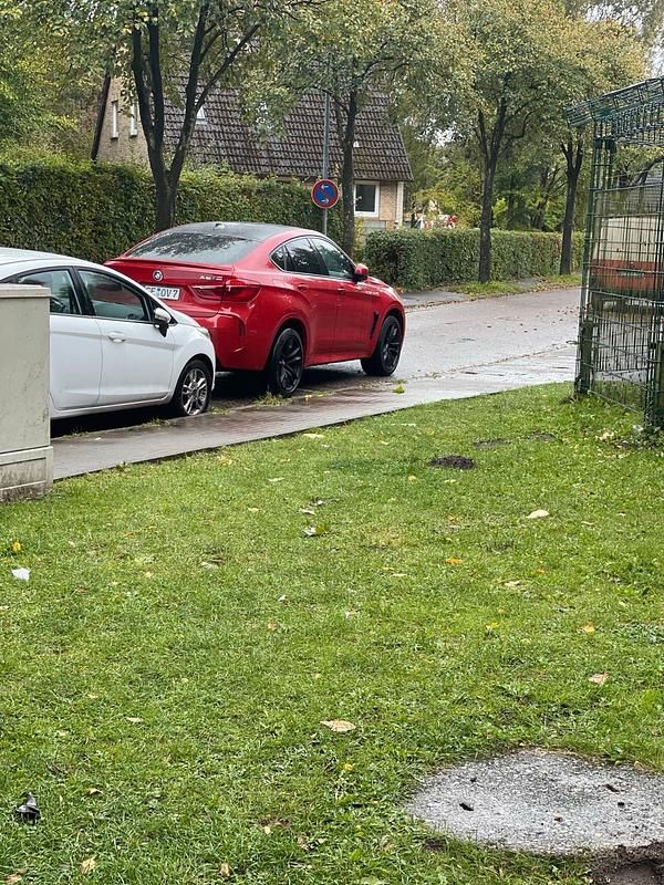 Gebraucht BMW X6 M 575 PS (422 kW) 2016 Rot SUV