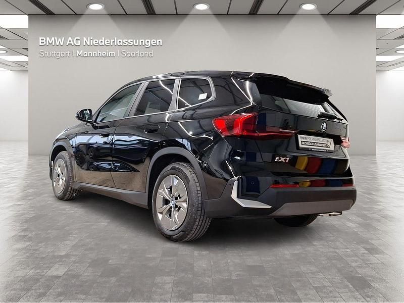 Gebraucht BMW iX1 Performance 225 kW (306 PS) 2023 Schwarz SUV