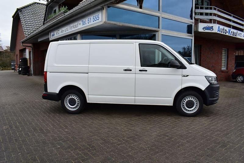 Gebraucht VW Transporter 84 PS (61 kW) 2017 Candyweiß Van