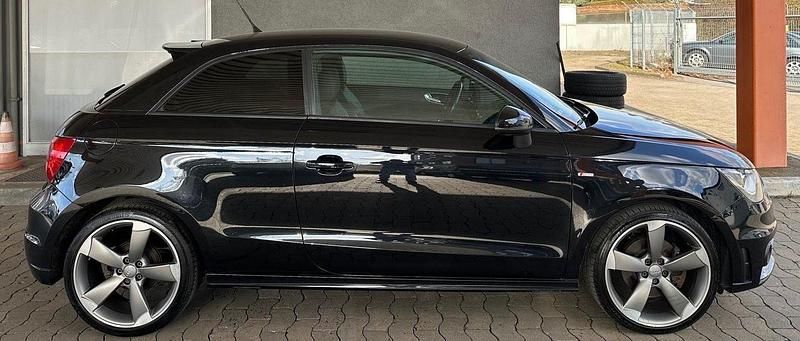 Gebraucht Audi A1 S-Line 185 PS (136 kW) 2011 Schwarz Kleinwagen