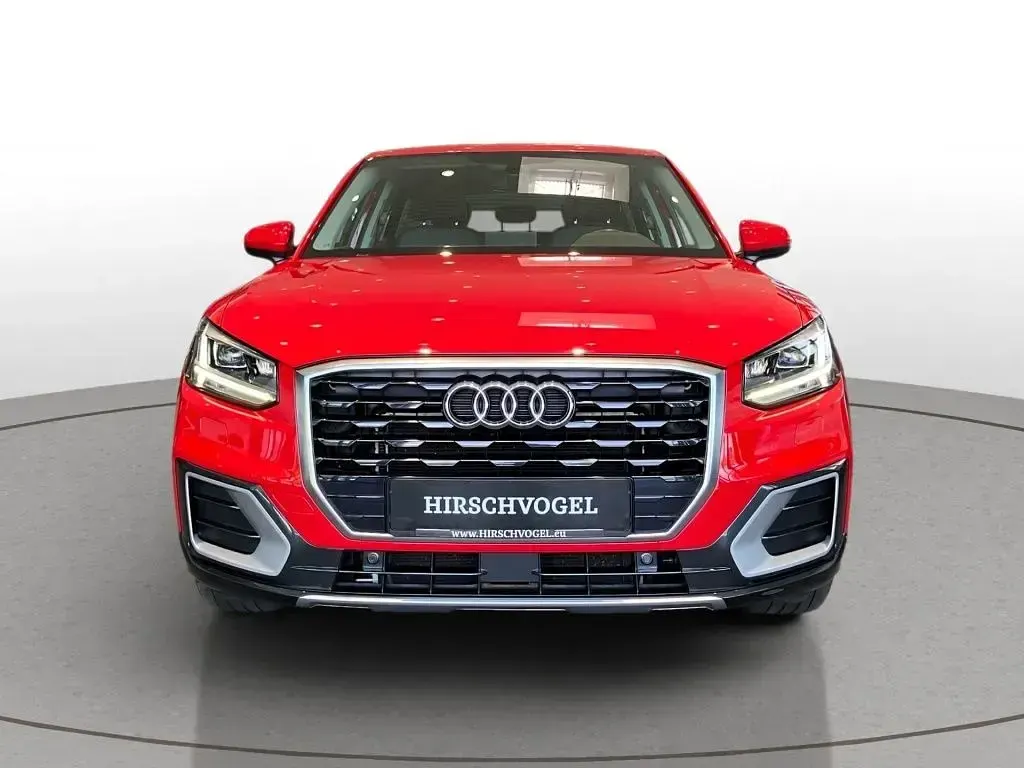 Gebraucht Audi Q2 Design 150 PS (110 kW) 2017 Rot SUV