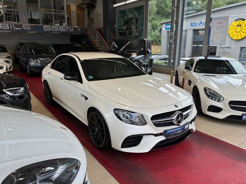 Gebraucht Mercedes E63S AMG AMG 612 PS (450 kW) 2018 Weiß Limousine