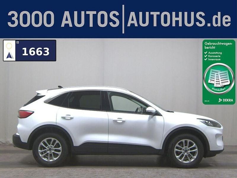 Frostweiß Gebraucht 2022 Ford Kuga Titanium SUV | 18.980 € (Guter Preis) - Bild 1/4