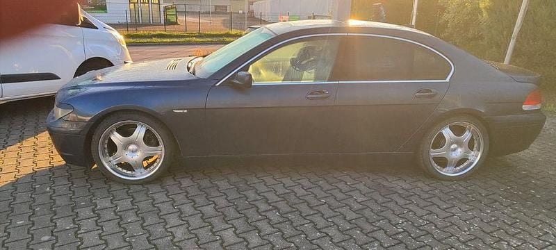 Gebraucht BMW 735 Performance 272 PS (200 kW) 2003 Blau Limousine
