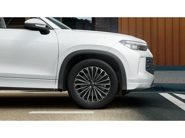 Gebraucht VW Tayron Life 150 PS (110 kW) 2025 Oryxweiß perlmutteffekt SUV