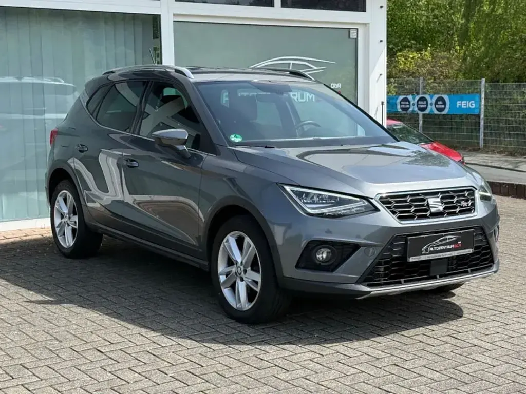 Gebraucht Seat Arona FR 116 PS (85 kW) 2018 Grau SUV