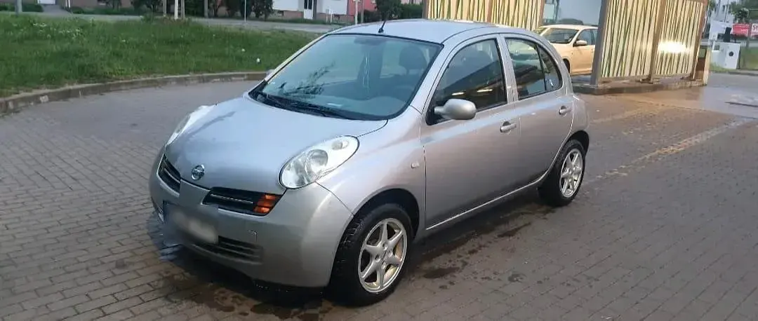 Gebraucht Nissan Micra 80 PS (58 kW) 2006 Silber Kleinwagen