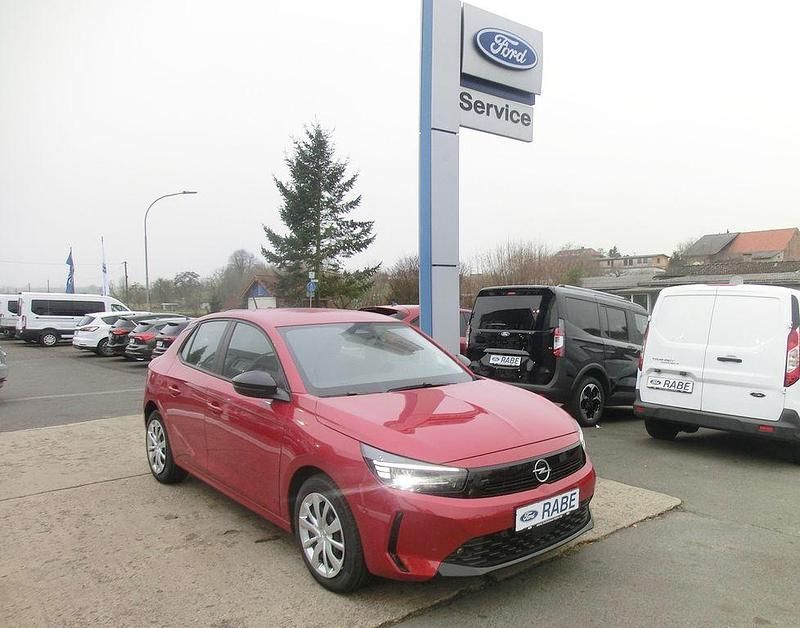 Neu Opel Corsa 101 PS (74 kW) 2025 Rot Limousine
