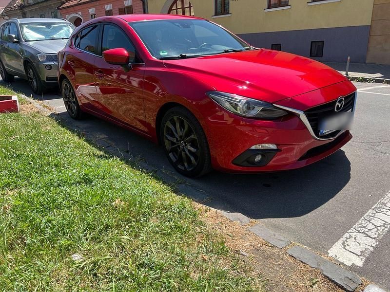 Rot Gebraucht 2016 Mazda 3 Nakama Limousine | 6.990 € (Guter Preis) - Bild 1/4