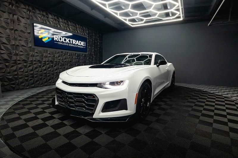 Gebraucht Chevrolet Camaro ZL1 LT 461 PS (339 kW) 2022 Weiß Coupé