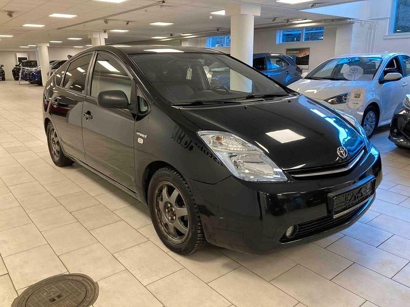 Second-hand Toyota Prius Sol 111 CP (81 kW) 2008 Negru Hatchback
