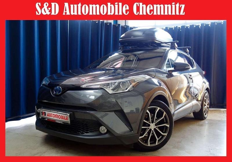 Grey metallic Gebraucht 2018 Toyota C-HR Team SUV | 19.499 € (Fairer Preis) - Bild 1/3