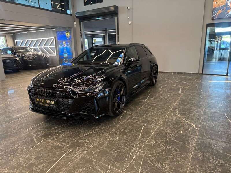 Mythosschwarz Neu 2025 Audi RS6 Performance Kombi | 148.999 € (Superpreis) - Bild 1/4