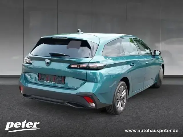 Gebraucht Peugeot 308 SW Style 131 PS (96 kW) 2025 Met. avatar blau Kombi
