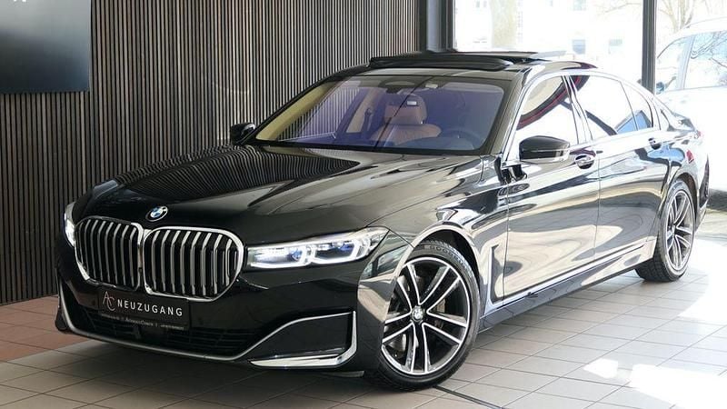 Gebraucht BMW 730 Performance 265 PS (194 kW) 2020 Schwarz Limousine