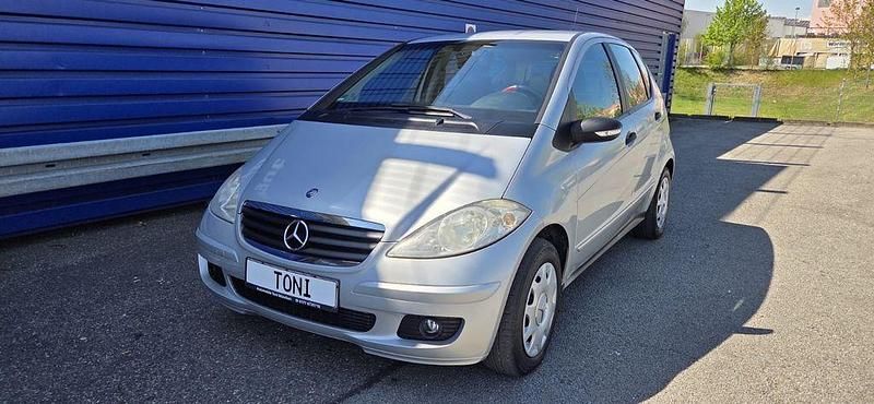 Silber Gebraucht 2007 Mercedes A180 Kleinwagen | 2.990 € (Fairer Preis) - Bild 1/4