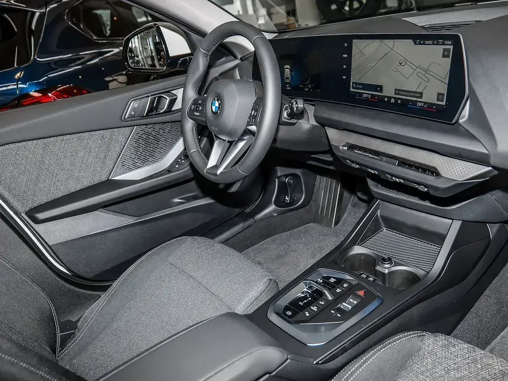 Nowe BMW 120 156 KM (114 kW) 2026 Biały Hatchback